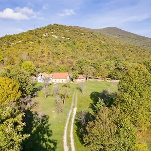 Sokol - Secret Forest House Pribjeći